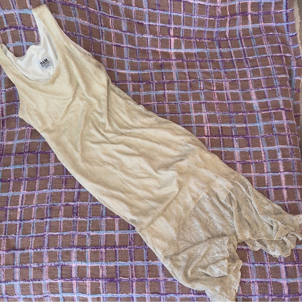 R&M Richards Gold Sleeveless Dress